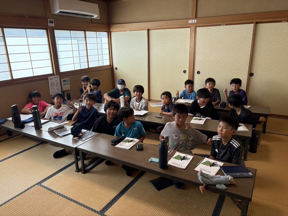 講演する川崎竜聖選手